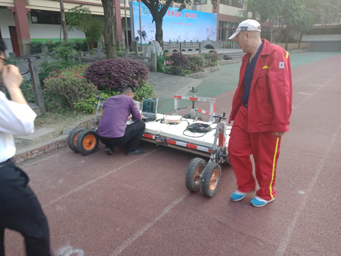 道路空鼓检测